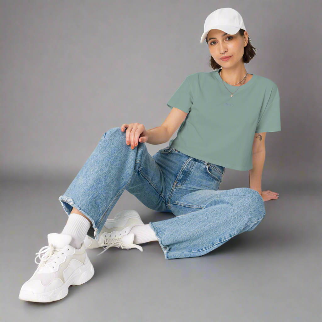 Amped Cropped Cut Top